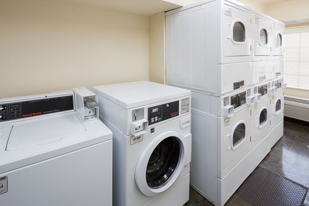 Woodspring Suites Houston I-10 West Katy Ανέσεις φωτογραφία